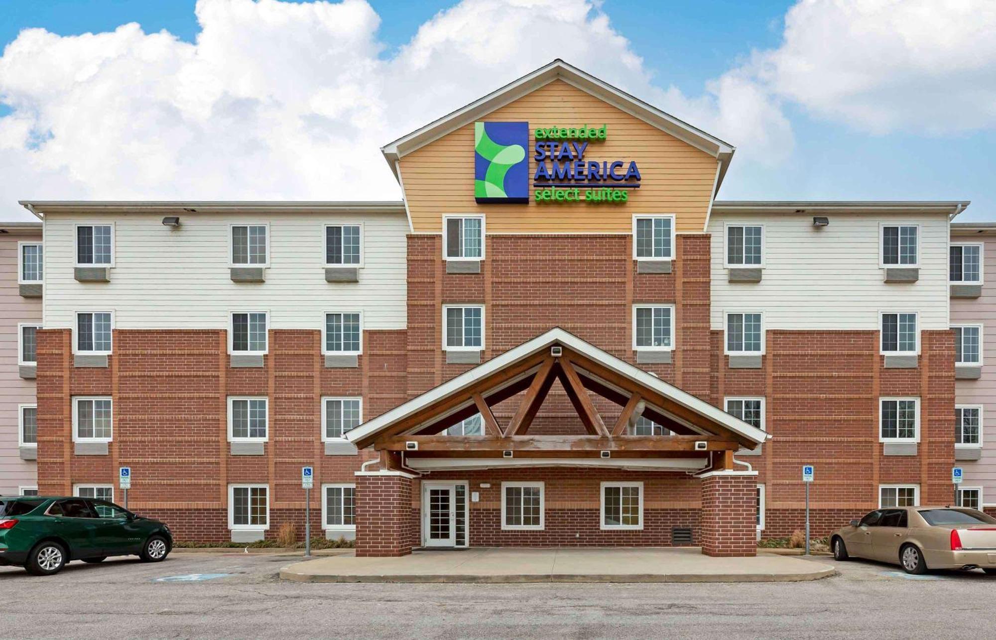 Extended Stay America Select Suites - Cleveland - Airport Екстериор снимка